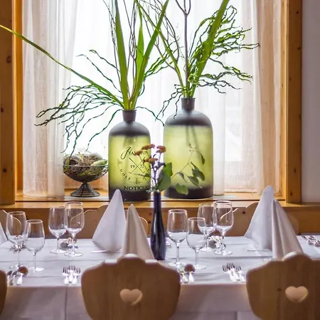 Sporthotel Pontresina 호텔