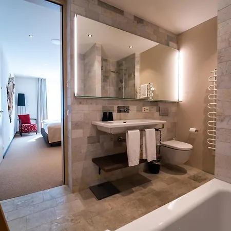 Sporthotel Pontresina Hotel 3*